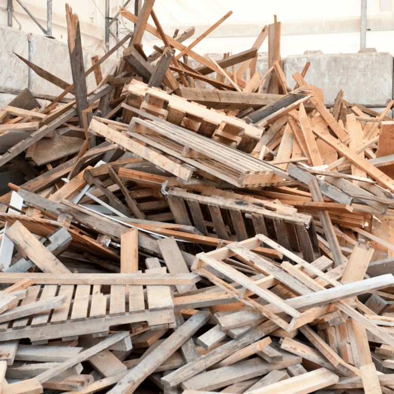 Benne à bois : palettes, planches et chutes